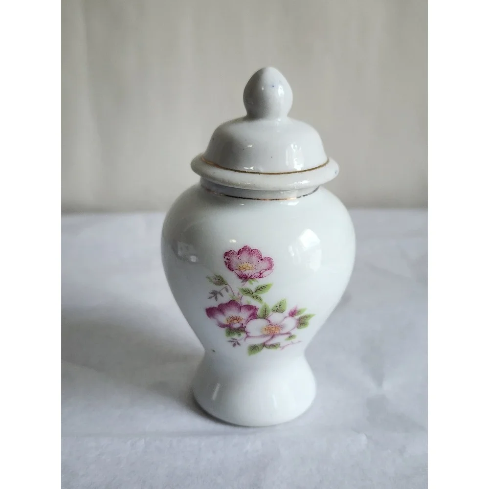 Vintage Miniature Porcelain Ginger Jar Pink Floral Gold Gilt Lidded Urn 4.75in